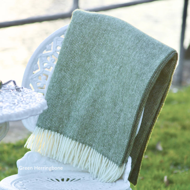 British Lambs Wool Blanket - green herringbone