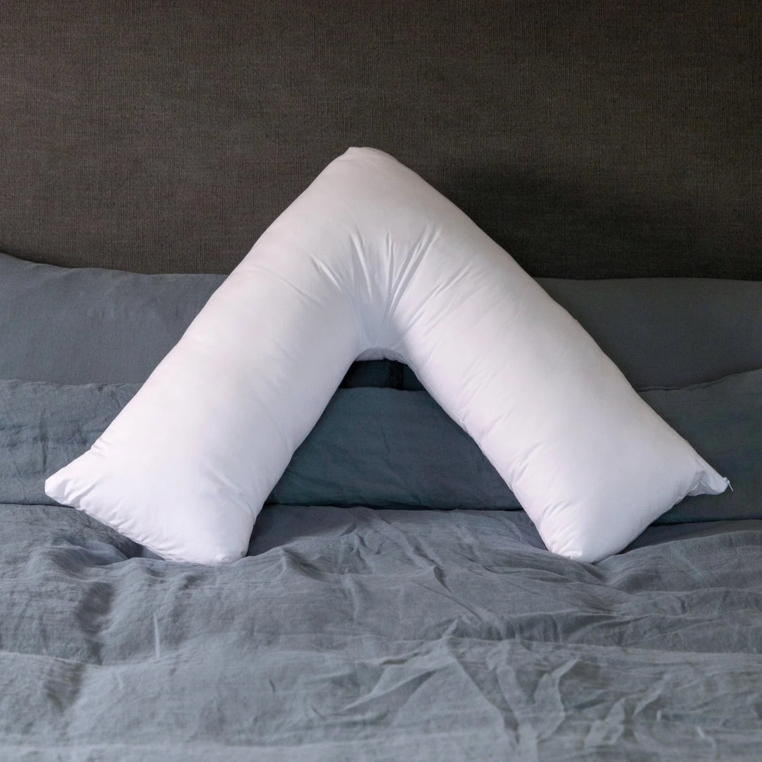 100% cotton v shaped pillow cover zipped removable Putnams